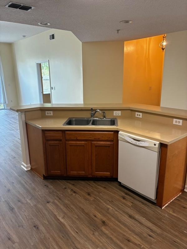 Building Photo - 9370 Scaup Way