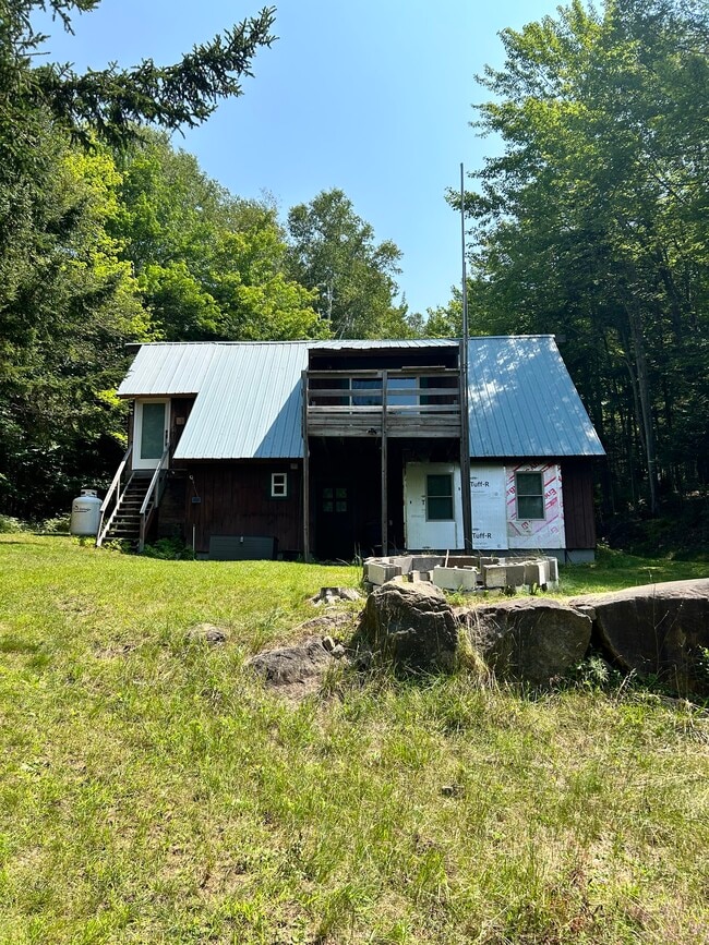 Building Photo - 1261 Big Brook Rd