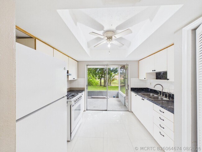 Foto del edificio - 7620 NW 21st St