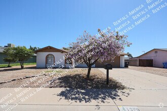 Building Photo - 1329 W Kristal Way