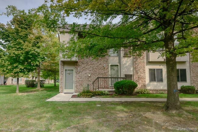 Foto del edificio - 42551 Lilley Pointe Dr