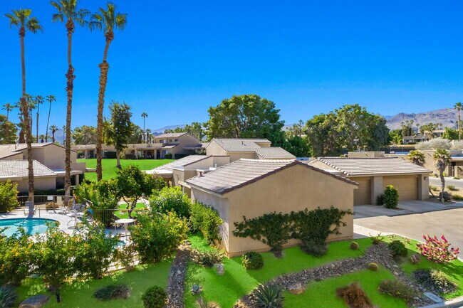 Building Photo - 72485 Desert Flower Dr