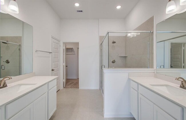 Building Photo - 24838 Harrow Mdw Dr