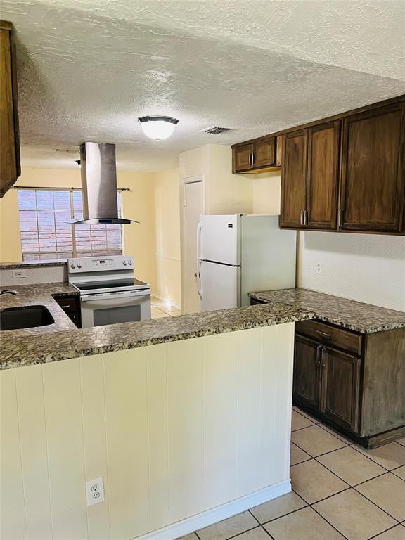 Foto del edificio - 22402 Fincastle Dr