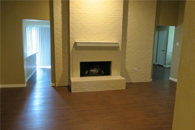 Foto del edificio - 2601 Winterlake Dr