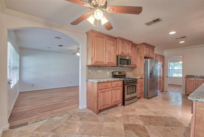 Foto del edificio - 4710 Willowbend Blvd