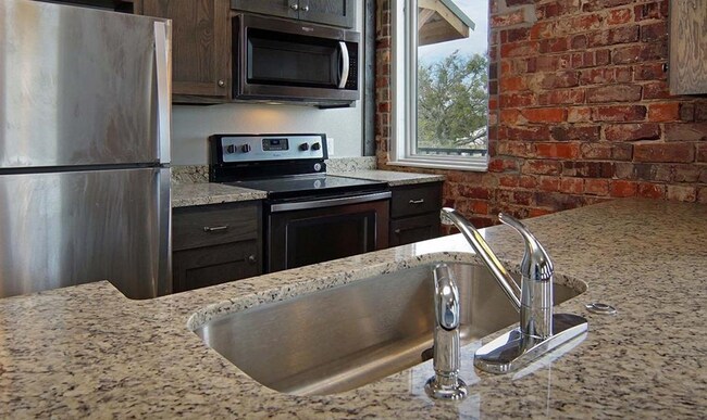 Building Photo - Graford Apartment