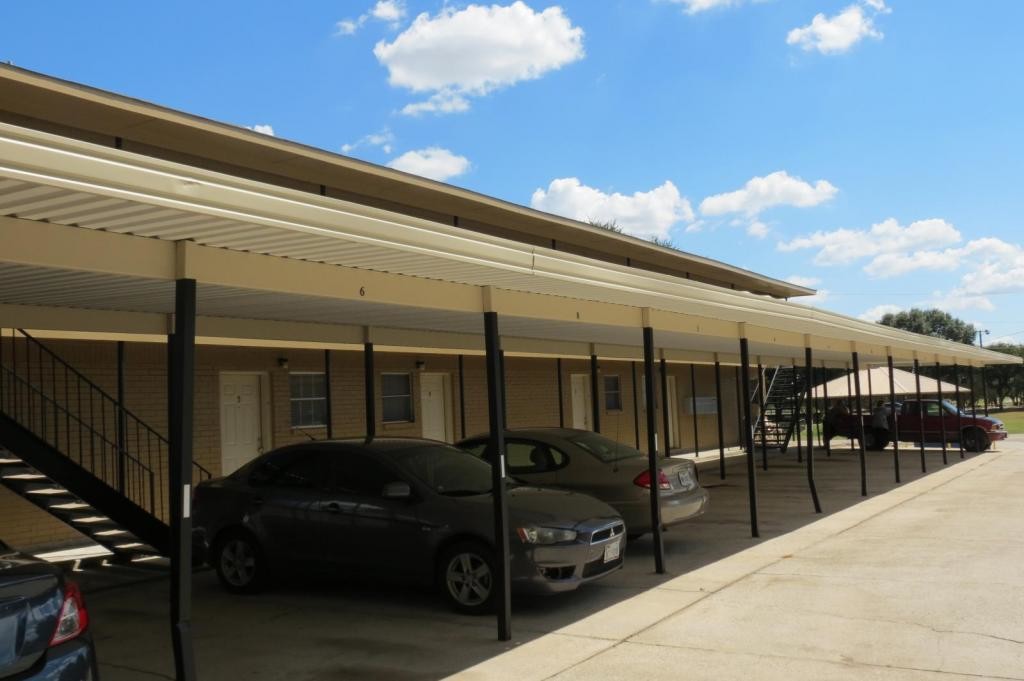 Building Photo - 505 E Evergreen #1