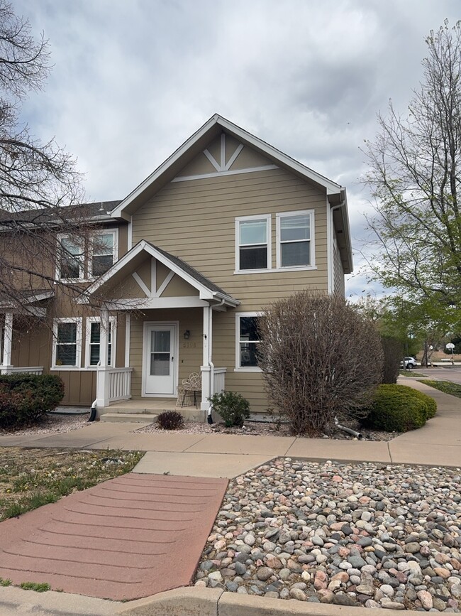 Photo - 5198 Dovetail Ln Townhome