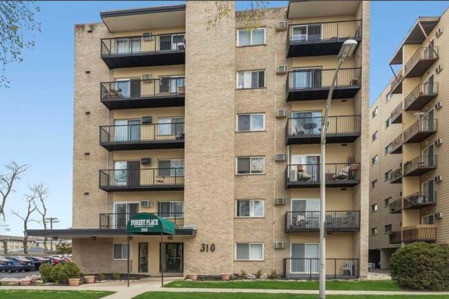 Building Photo - 310 Lathrop Ave