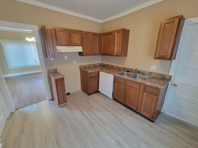 Foto del edificio - 605 Ridgelawn 2BR/2BA (Hamilton)