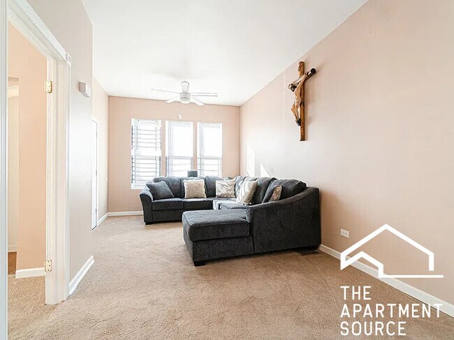 Foto del edificio - 1144 W 68th St