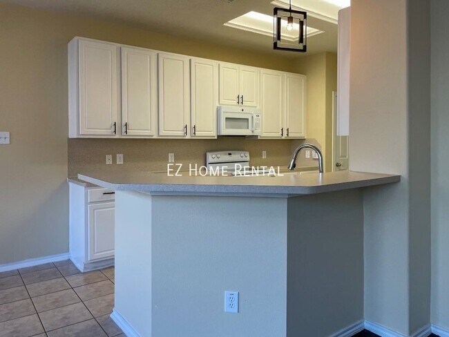 Foto del edificio - 17615 Bering Bridge Ln