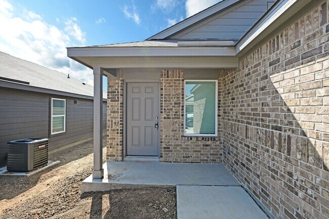 Building Photo - 9918 Mather Wy