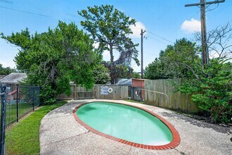 Building Photo - 1220 Shadowdale Dr