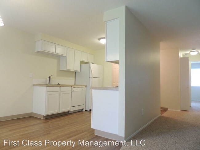 Building Photo - 12360 SW Sussex