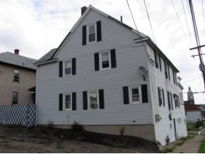Primary Photo - 101 Squires Ave