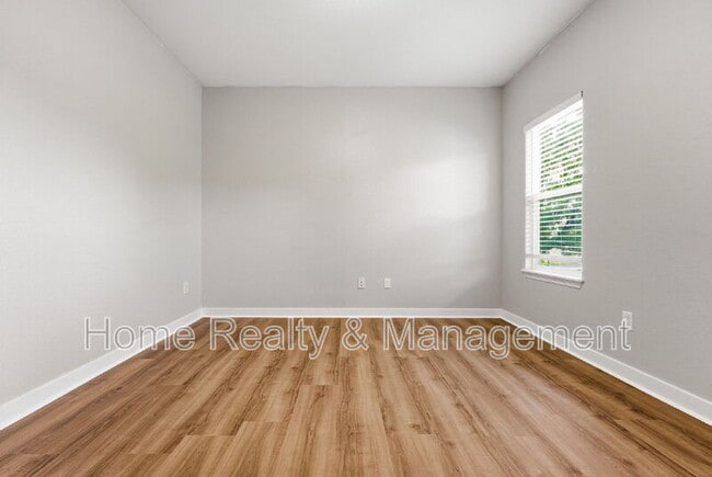 Building Photo - 6654 13th St