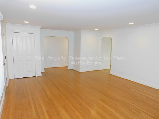 Building Photo - 1901 Angelo St