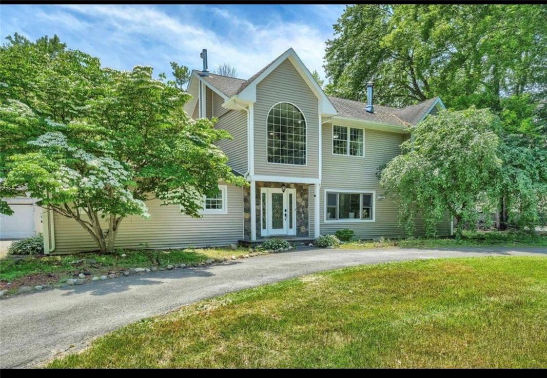 Foto principal - 7 Shannon Ln
