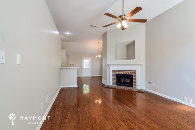 Foto del edificio - 1095 Cross Meadow Rd