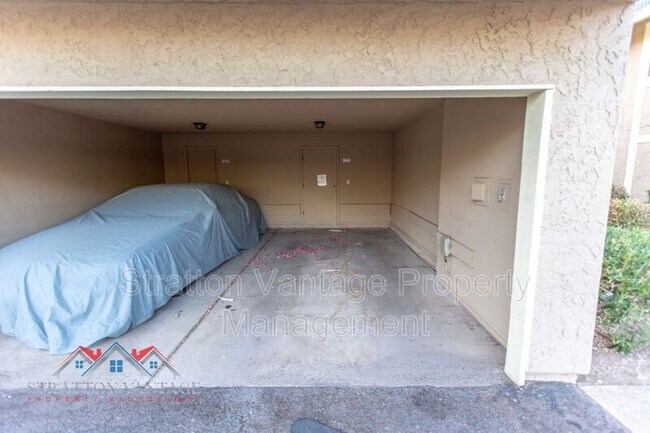 Foto del edificio - 1231 N Granite Reef Rd