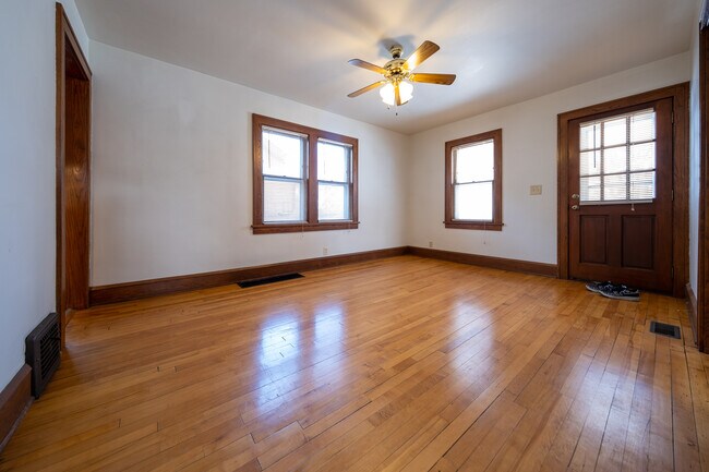 Foto del edificio - 2813 34th Ave S