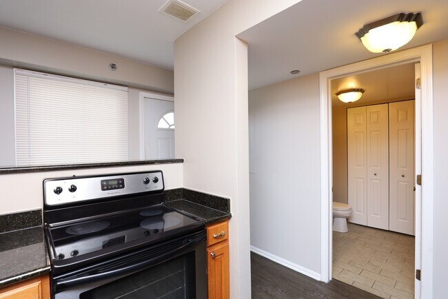 Foto del edificio - 4334 N Hazel St