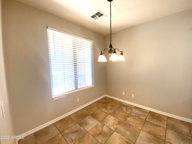 Building Photo - 182 W Twin Peaks Pkwy