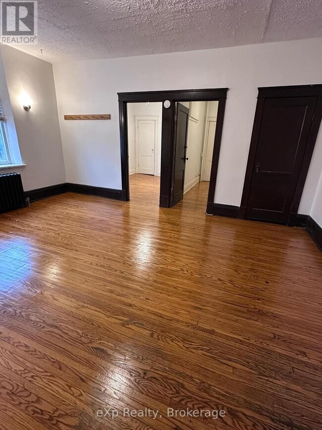 Photo du bâtiment - 109 Downie St