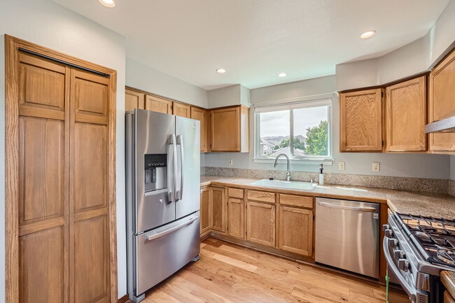 Building Photo - 7930 Bard Ct