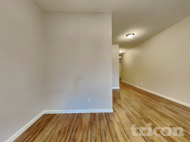 Foto del edificio - 871 Bunton Reserve Blvd