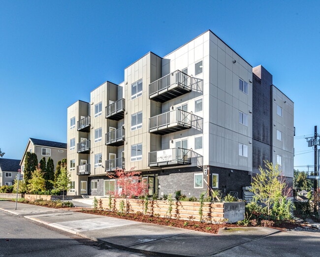 Building Photo - Colby Heights