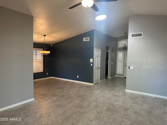 Foto del edificio - 14482 W Buffalo Trail