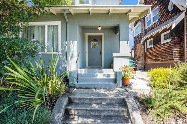Foto del edificio - 5737 Claremont Ave