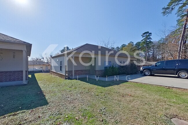 Foto del edificio - 10103 W 20th St