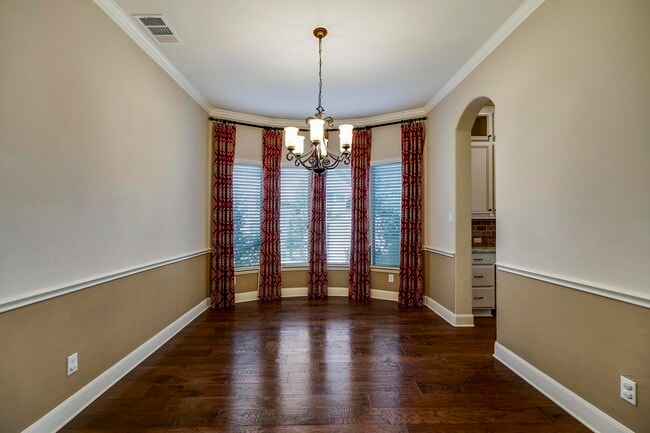 Foto del edificio - 104 Woods Crossing