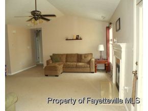 Foto del edificio - 3 br, 2 bath House - 3211 Burton Drive