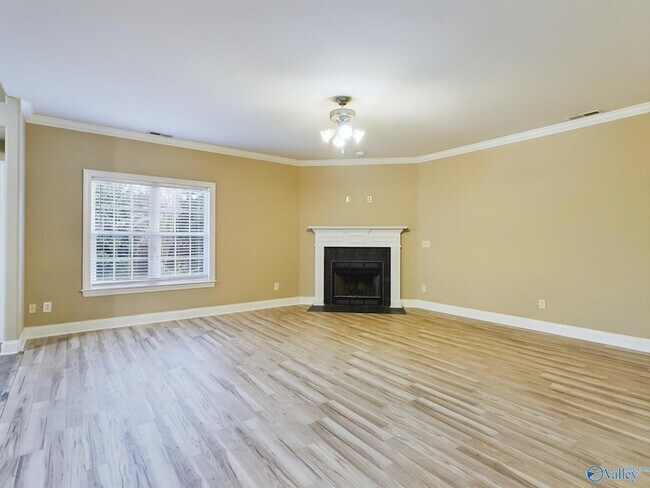Building Photo - 119 Shady Spring Dr