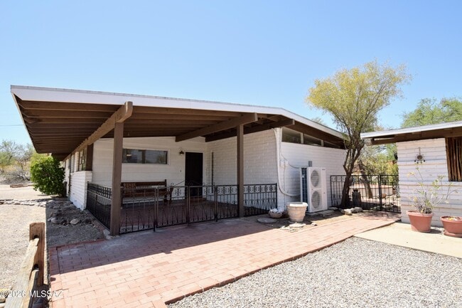 Foto del edificio - 6902 E Big Bear Dr