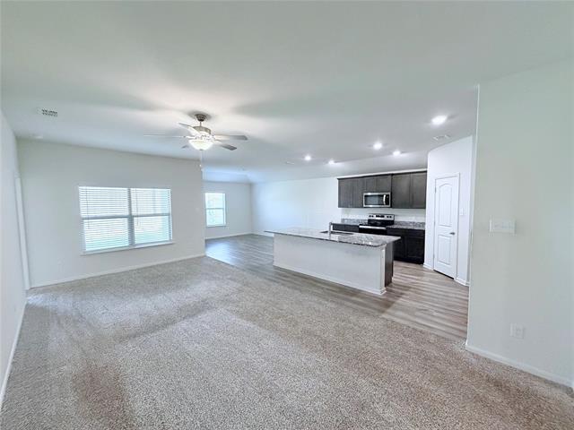 Foto del edificio - 740 Saratoga Dr