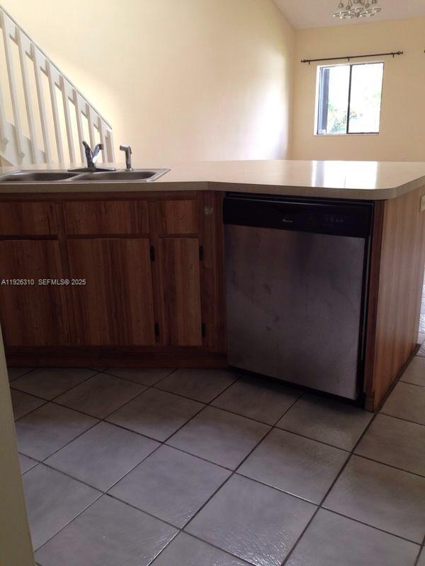 Building Photo - 405 SE 14th St