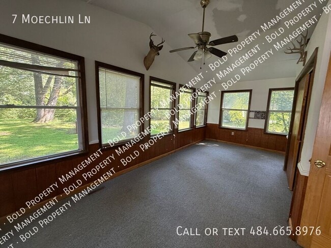 Building Photo - 7 Moechlin Ln