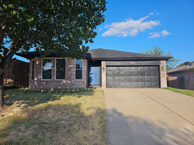 Building Photo - 6428 Stonewater Bend Trail