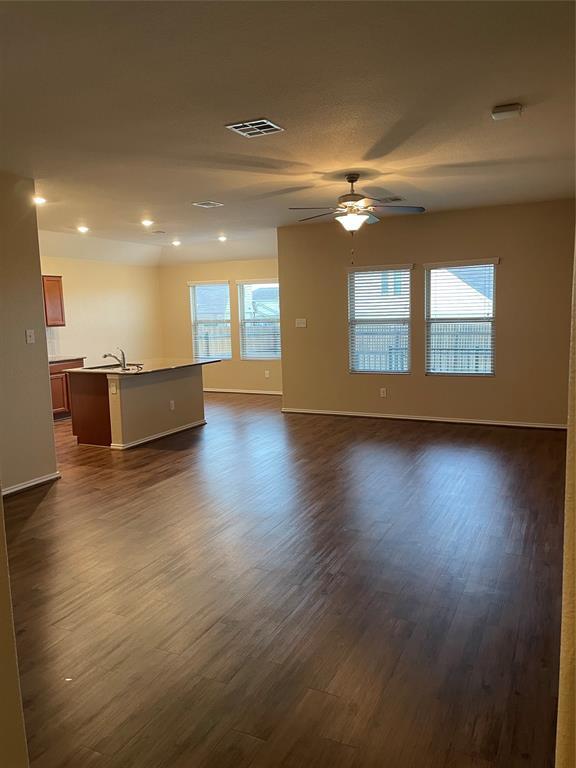 Building Photo - 239 Xanadu Dr