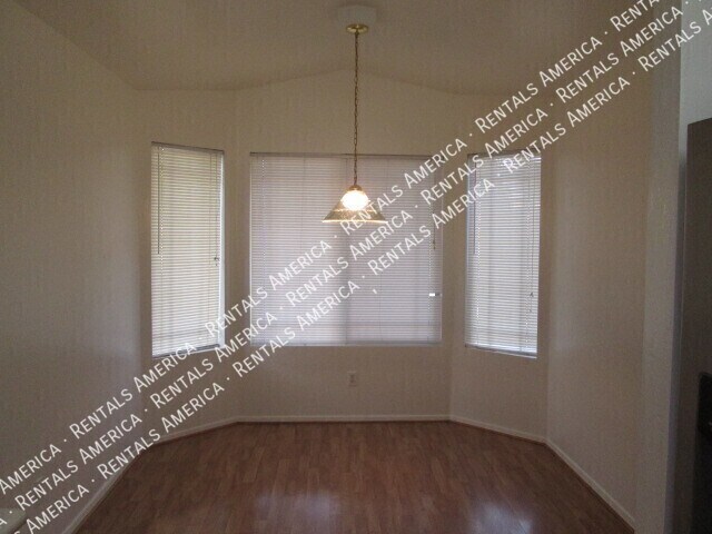 Building Photo - 10845 E Dragoon Ave
