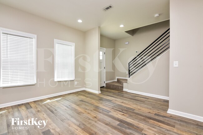 Foto del edificio - 6188 Leverett Dr