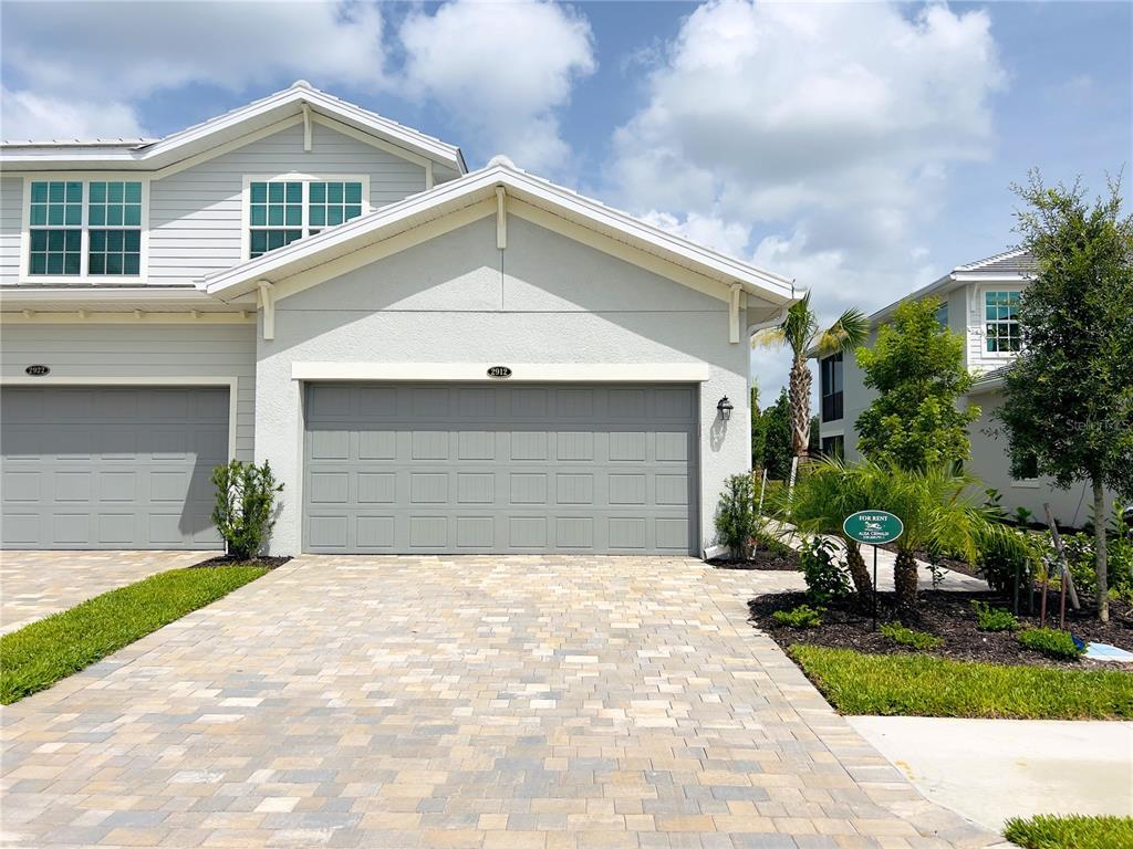 Foto principal - 14649 Sycamore Ct