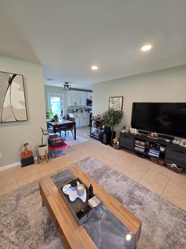 Foto del edificio - 103 Alhambra Ave