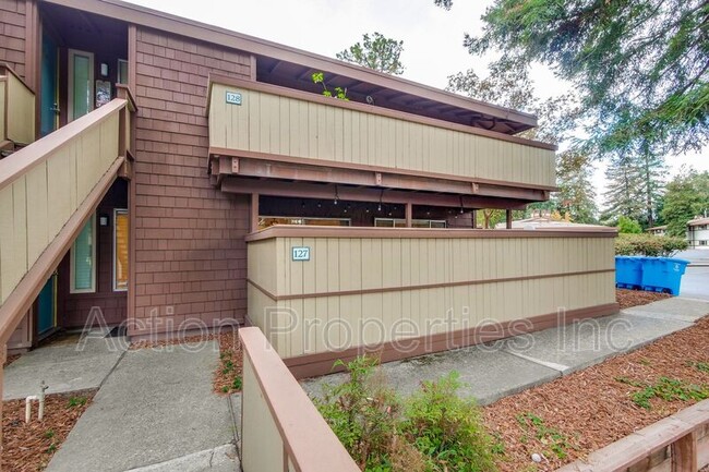 Foto del edificio - 500 West Middlefield Road